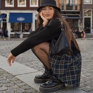 Dr Marten Jadon Platform